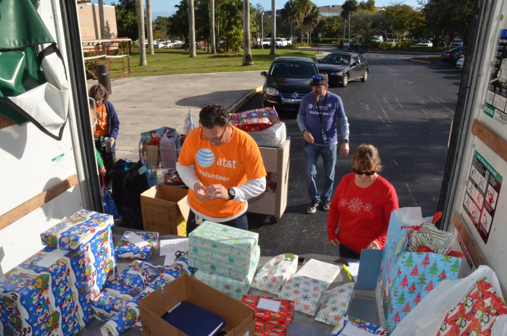 Broward Council Provides gifts for Christmas